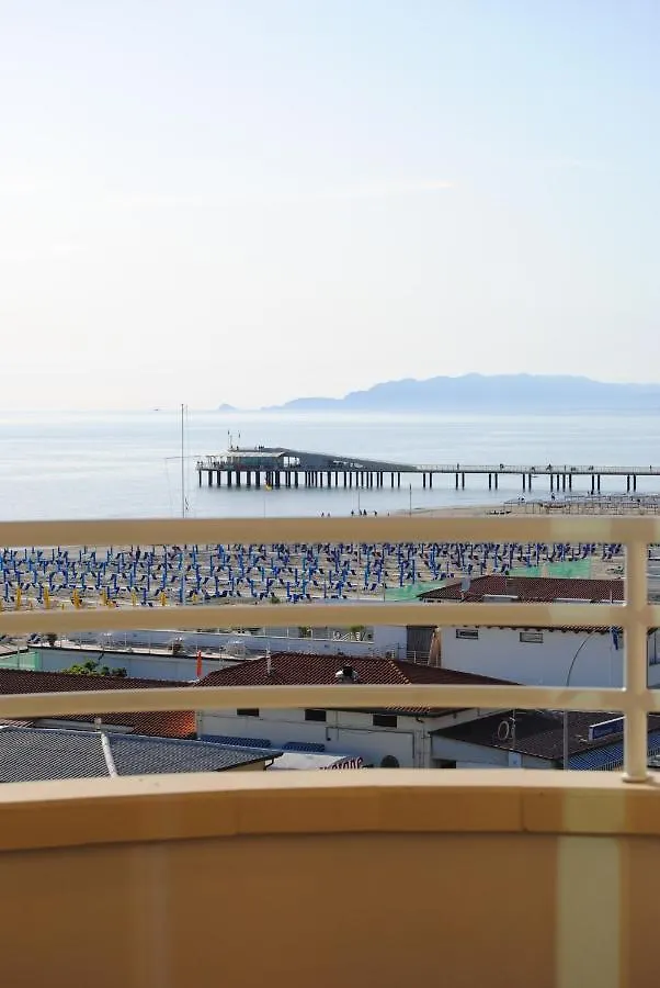 Hotel Capri & Residence Lido di Camaiore 3*,  Italy