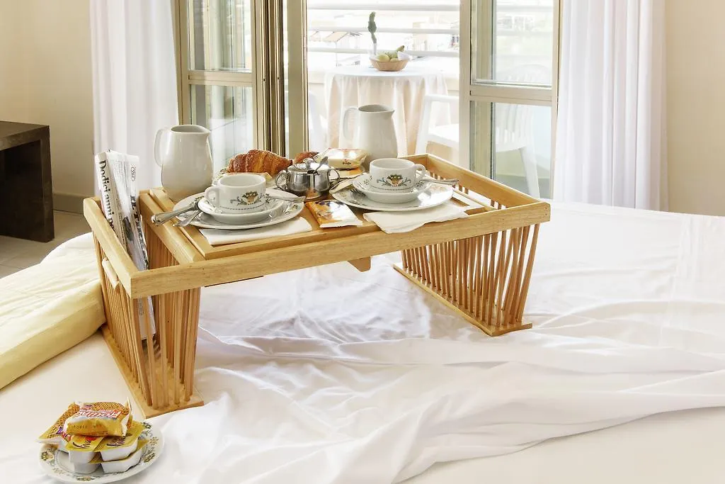 Hotel Capri & Residence Lido di Camaiore Italy