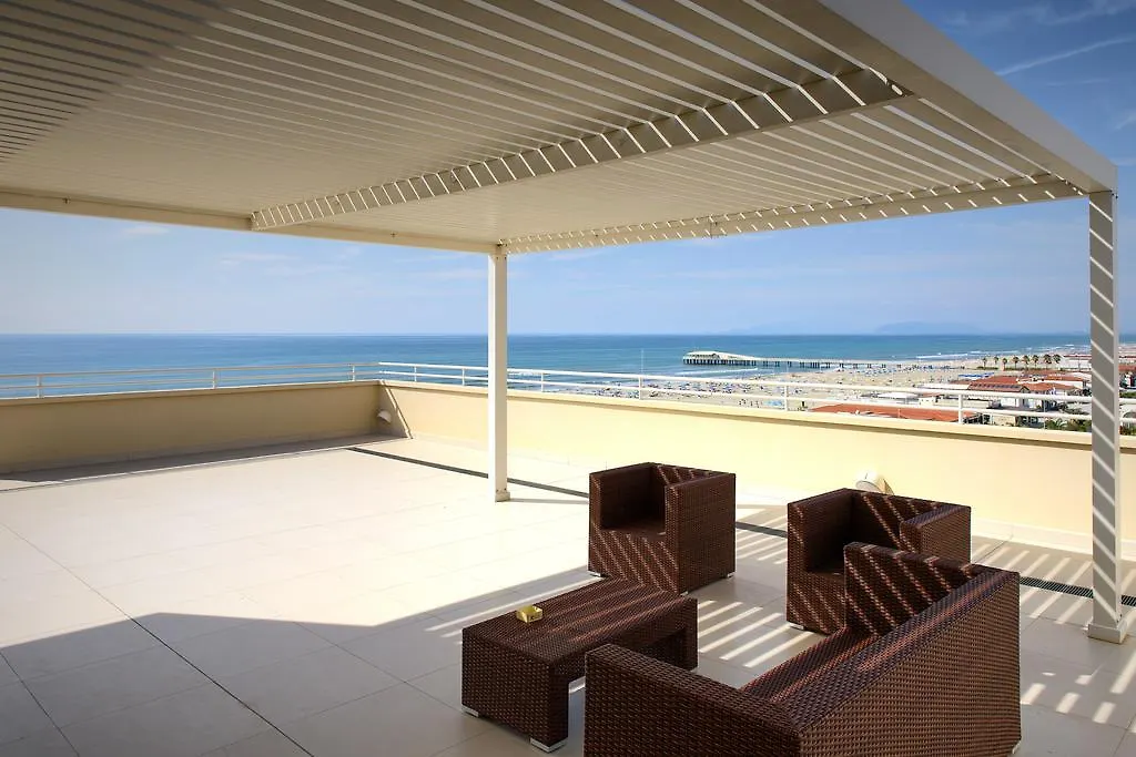 Hotel Capri & Residence Lido di Camaiore Italy