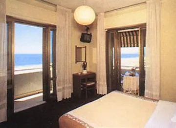 Hotel Capri & Residence Lido di Camaiore Italy